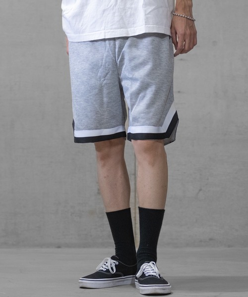 JOHN'S CLOSET（ジョンズクローゼット）の「【40I】ライン切替 スウェット イージー ハーフパンツ ショートパンツ（スウェットパンツ・メンズ・グレー/ベージュ/ブラック・MEDIUM/LARGE/X-LARGE）」の9枚目の写真