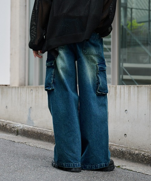 COLONY 2139（コロニートゥーワンスリーナイン）の「ワイドストレートカーゴデニム（デニムパンツ・メンズ・ブルー/ブラック系その他・LARGE/MEDIUM）」の9枚目の写真