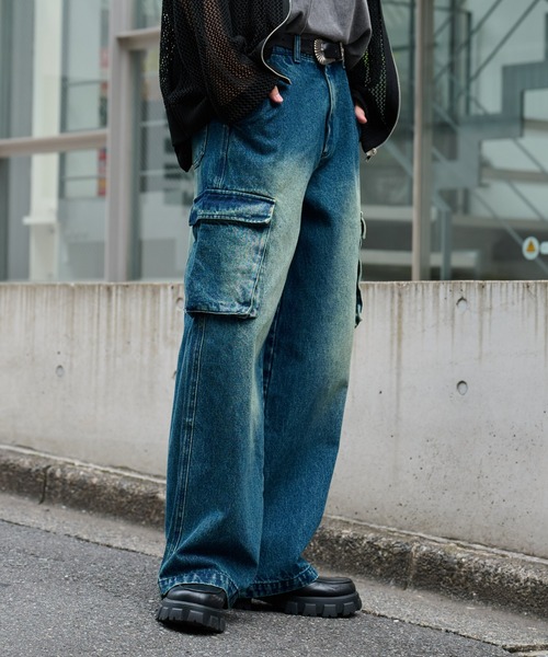 COLONY 2139（コロニートゥーワンスリーナイン）の「ワイドストレート