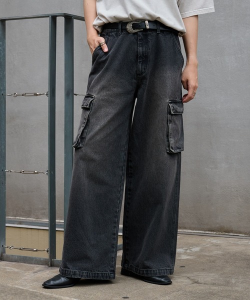 COLONY 2139（コロニートゥーワンスリーナイン）の「ワイドストレートカーゴデニム（デニムパンツ・メンズ・ブルー/ブラック系その他・LARGE/MEDIUM）」の3枚目の写真