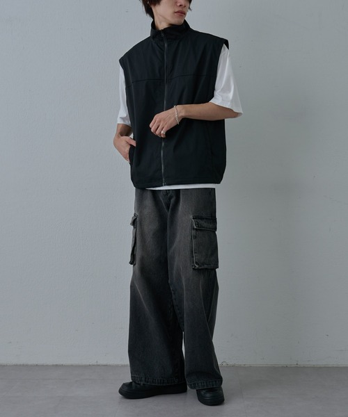 COLONY 2139（コロニートゥーワンスリーナイン）の「ワイドストレートカーゴデニム（デニムパンツ・メンズ・ブルー/ブラック系その他・LARGE/MEDIUM）」の17枚目の写真