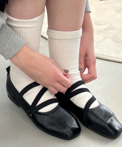 Birthday room(バースデイルーム)の「バレエフラットシューズ / ballet flat shoes(バレエシューズ・レディース・レッド/アイボリー/ブラック・SMALL/MEDIUM/LARGE)」の2枚目の写真
