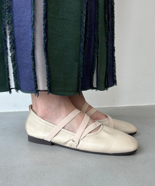 Birthday room(バースデイルーム)の「バレエフラットシューズ / ballet flat shoes(バレエシューズ・レディース・レッド/アイボリー/ブラック・SMALL/MEDIUM/LARGE)」の7枚目の写真