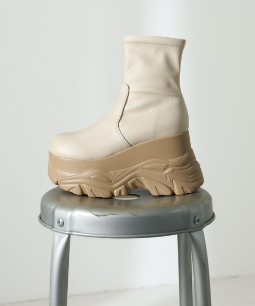 セール】極盛り厚底ボリュームソールストレッチスニーカーショート