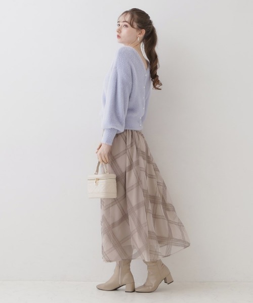 couture brooch(クチュールブローチ)の「◆【ほろ甘・ふわふわ】前後2WAYフェザーカーディガン(カーディガン/ボレロ・レディース・ブラウン系その他/サックスブルー/ライトグレー/ピンク/アイボリー/ブラウン系/ピンク系/ダークグレー・36/38/42)」の12枚目の写真