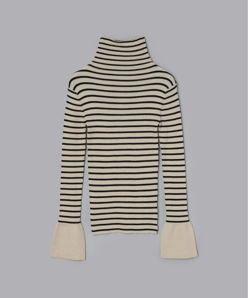 Olu.(オルドット)の「リブハイネックフレアニット(ニット/セーター・レディース・ブラック/その他/アイボリー/グレー/ベビーピンク/ブルー系その他・FREE)」の8枚目の写真