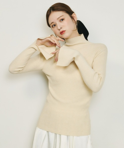 Olu.(オルドット)の「リブハイネックフレアニット(ニット/セーター・レディース・ブラック/その他/アイボリー/グレー/ベビーピンク/ブルー系その他・FREE)」の15枚目の写真