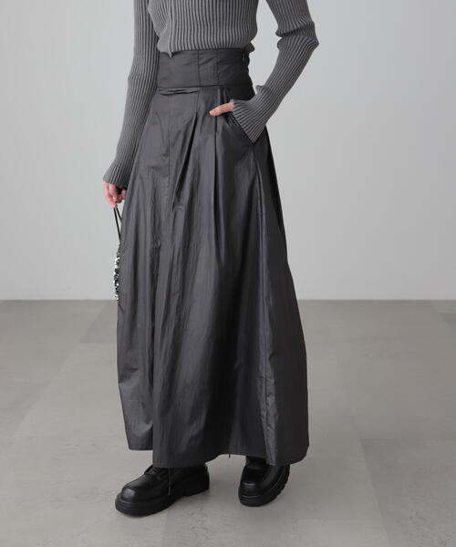 FREE'S MART（フリーズマート）の「◆ハイウエストタックスカート（スカート・レディース・ブラック/ベージュ/ブルー・SMALL/MEDIUM）」の2枚目の写真