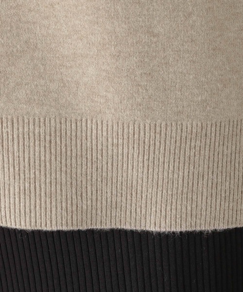 GLOBAL WORK(グローバルワーク)の「メルティクルーカーディガン/115918(カーディガン/ボレロ・レディース・ホワイト×ネイビー/ベージュ/ロイヤルブルー/レッド/ブラック×ホワイト/グレイッシュベージュ/オリーブ・LARGE/MEDIUM)」の10枚目の写真