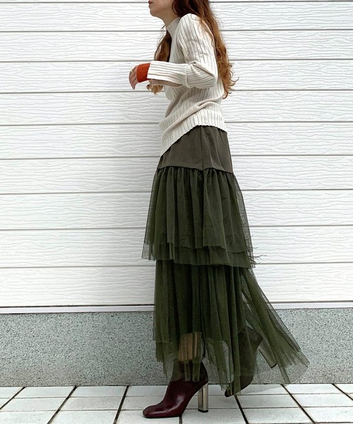 Q（キュー）の「チュールティアードスカート（スカート・レディース・カーキ/グレー・MEDIUM）」の14枚目の写真