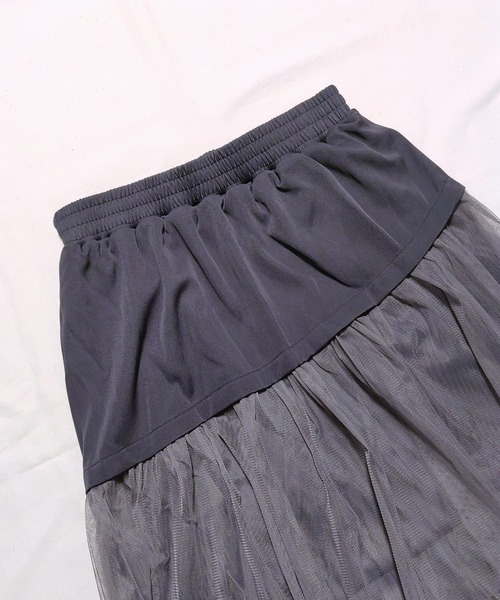 Q（キュー）の「チュールティアードスカート（スカート・レディース・カーキ/グレー・MEDIUM）」の7枚目の写真