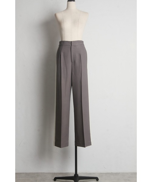 &. NOSTALGIA（アンドドットノスタルジア）の「ライントラックパンツ（その他パンツ・レディース・ブラウン/グレー・S/M）」の15枚目の写真