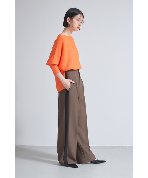 &. NOSTALGIA（アンドドットノスタルジア）の「ライントラックパンツ（その他パンツ・レディース・ブラウン/グレー・S/M）」の4枚目の写真