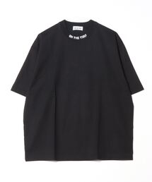 ON THE TURF（オンザターフ）の「ON THE TURF(オン ザ ターフ)ロゴTEE（Tシャツ/カットソー）」