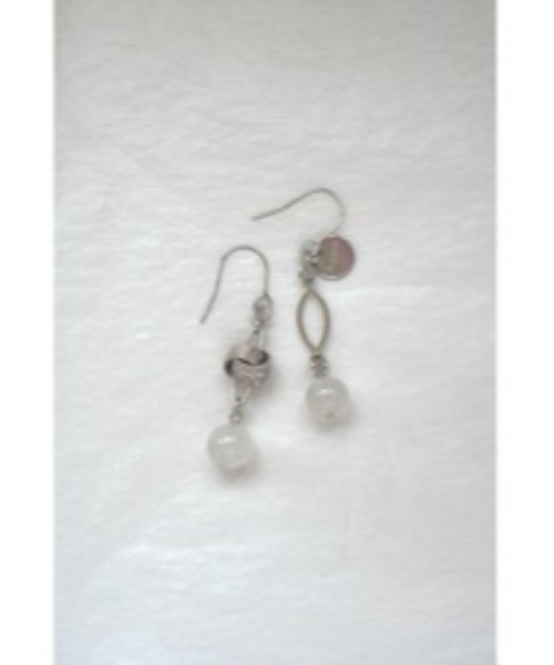 VIBGYOR(ヴィブジョー)の「【Agaro】No.417 ピアス アレルギー対応 シルバー 天然石(MA)(ピアス(両耳用)・レディース・シルバー系2/シルバー系1・FREE)」の2枚目の写真