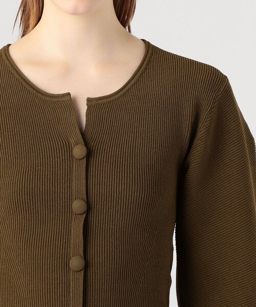 BY MALENE BIRGER（バイマレーネビルガー）の「BY MALENE BIRGER FRANCINAS　ドロップショルダーカーディガン（カーディガン/ボレロ・レディース・ブラウン/ブラック・XS）」の7枚目の写真