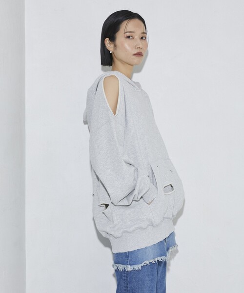 Firsthand（ファーストハンド）の「Firsthand/ファーストハンド ダメージスリットフーディ（パーカー・レディース・グレー/チャコールグレー・FREE）」の8枚目の写真