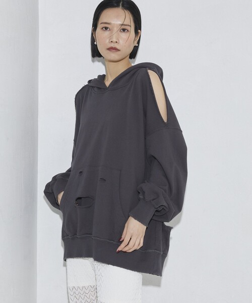 Firsthand（ファーストハンド）の「Firsthand/ファーストハンド ダメージスリットフーディ（パーカー・レディース・グレー/チャコールグレー・FREE）」の21枚目の写真
