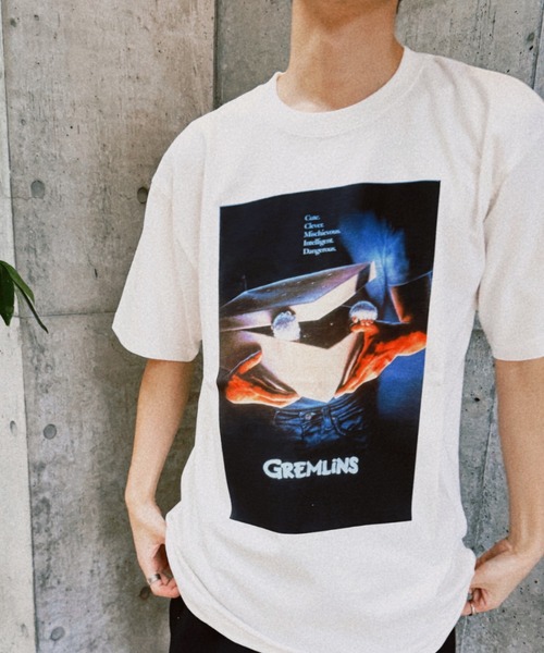 minius(ミニウス)の「『グレムリン/GREMLINS』"""Mischievous"" T-Shirt" 半袖プリントTシャツ ビックシルエット ピグメント加工 ヴィンテージライク(Tシャツ/カットソー・メンズ・チャコール/ホワイト・X-LARGE/LARGE/MEDIUM)」の15枚目の写真