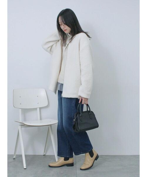 Samansa Mos2 blue（サマンサモスモスブルー）の「ライトボアコート（その他アウター・レディース・モカ/キナリ/チャコールグレー・F）」の18枚目の写真