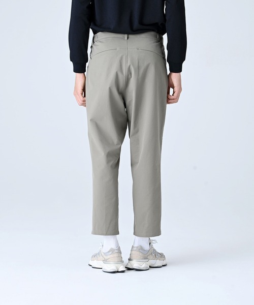 【New Balanbe】 MET24 Wide Tapered Fit メンズ New Balance パンツ MET24 Wide Tapered Fit メンズ : ZOZOTOWN