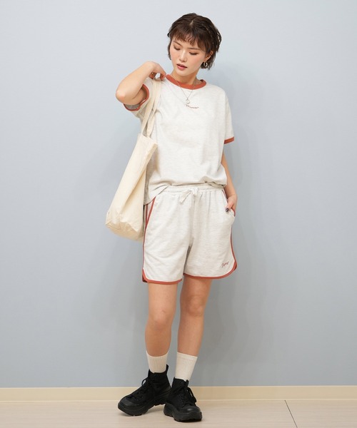 DISCUS ATHLETIC（ディスカス　アスレチック）の「DISCUS ATHLETIC/ディスカスアスレチック パイピングショートパンツ 5287-5970（スウェットパンツ・レディース・オートミール/スミクロ/コーラル・M/L）」の13枚目の写真