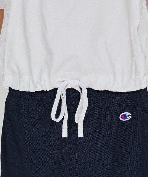 Champion(チャンピオン)の「【Champion/チャンピオン】レディース ショートスリーブTシャツ(Tシャツ/カットソー・レディース・その他35/ホワイト/ブラック系その他/グレー/ペールイエロー/サックスブルー・MEDIUM/LARGE)」の9枚目の写真
