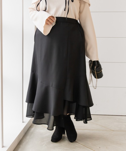 CLETTE(クレット)の「アシメフレアスカート(スカート・レディース・サンドグレー/ブルー/ブラック・4L/LL/3L)」の1枚目の写真