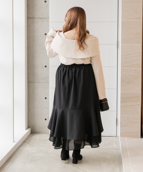 CLETTE(クレット)の「アシメフレアスカート(スカート・レディース・サンドグレー/ブルー/ブラック・4L/LL/3L)」の5枚目の写真
