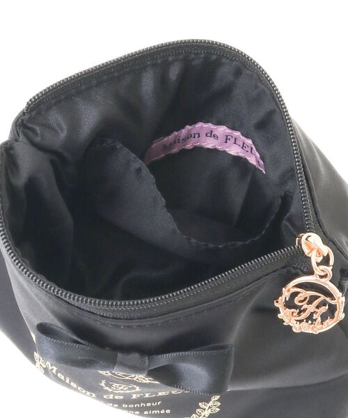 Maison de FLEUR(メゾンドフルール)の「サテンリボンティッシュケース(ポーチ・レディース・ライトピンク/ライラック/ブラック/アイボリー・FREE)」の14枚目の写真