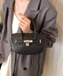 L LABEL（エルラベル）の「ロックチャームサドルバッグ（ハンドバッグ）」