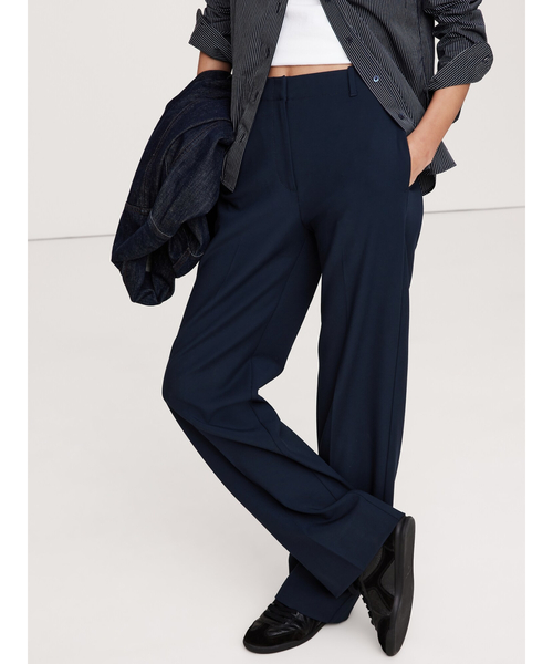Banana Republic(バナナリパブリック)の「ハイライズ モダン ストレート リファインド パンツ(その他パンツ・レディース・ネイビー/ブラック/アイボリー・2/0/4/6/8)」の3枚目の写真