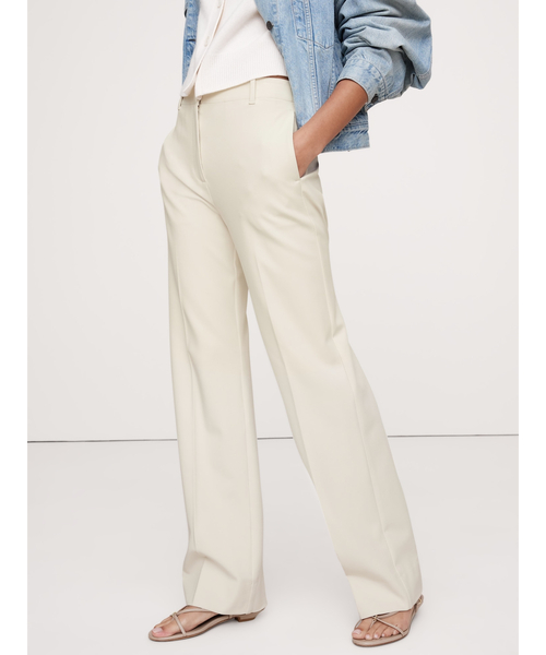 Banana Republic(バナナリパブリック)の「ハイライズ モダン ストレート リファインド パンツ(その他パンツ・レディース・ネイビー/ブラック/アイボリー・2/0/4/6/8)」の2枚目の写真