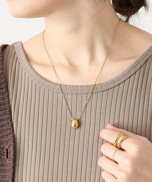RIVE DROITE（リヴドロワ）の「【R.good(アールドットグッド)】エッグモチーフスライドネックレス（ネックレス・レディース・シルバー/ゴールド・FREE）」の2枚目の写真