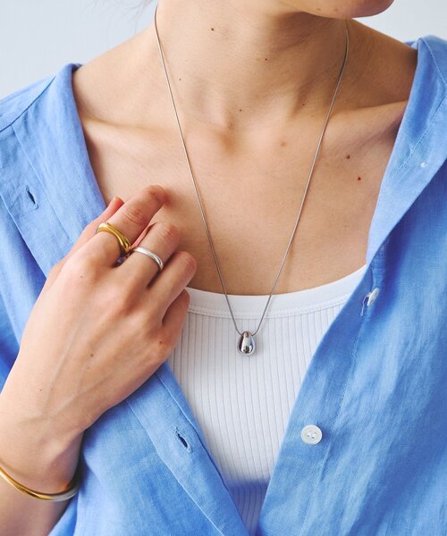 RIVE DROITE（リヴドロワ）の「【R.good(アールドットグッド)】エッグモチーフスライドネックレス（ネックレス・レディース・シルバー/ゴールド・FREE）」の6枚目の写真