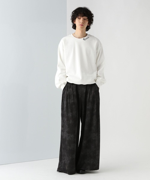 HARE(ハレ)の「ネックシシュウロゴスウェット(HARE)(スウェット・メンズ・イエロー/ホワイト/ブラック・FREE)」の5枚目の写真