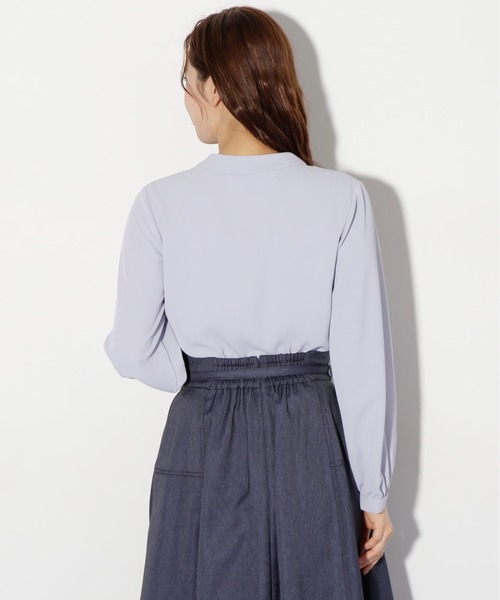 JILL by JILL STUART(ジルバイジルスチュアート)の「◇ボウタイデザインケープブラウス(シャツ/ブラウス・レディース・ホワイト/ブルー・FREE)」の20枚目の写真