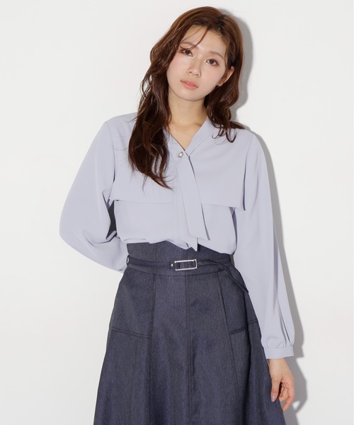 JILL by JILL STUART(ジルバイジルスチュアート)の「◇ボウタイデザインケープブラウス(シャツ/ブラウス・レディース・ホワイト/ブルー・FREE)」の13枚目の写真