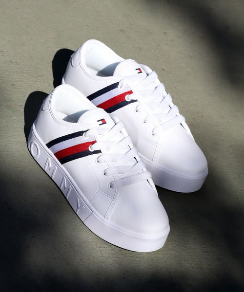 TOMMY HILFIGER（トミーヒルフィガー）の「【TOMMY HILFIGER/トミーヒルフィガー】TH EVA PLATFORM/プラットフォーム ローカット スニーカー（スニーカー・レディース・ホワイト・23.5cm/23.0cm/22.5cm/24.0cm）」の5枚目の写真