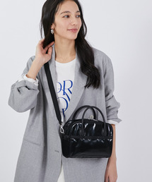 LeSportsac（レスポートサック）の「SQUARE TH CROSSBODY アップタウンブラックシャイン/ブラック（ショルダーバッグ）」