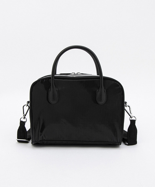 SQUARE TH CROSSBODY アップタウンブラックシャイン/ブラック SQUARE TH CROSSBODY アップタウンブラックシャイン/ブラック