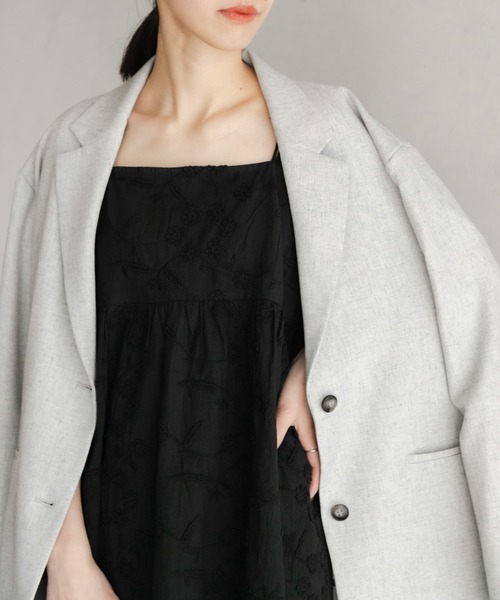 URBAN RESEARCH DOORS（アーバンリサーチドアーズ）の「立体刺繍キャミソールブラウス（キャミソール・レディース・オフホワイト/ブラック・MEDIUM）」の13枚目の写真