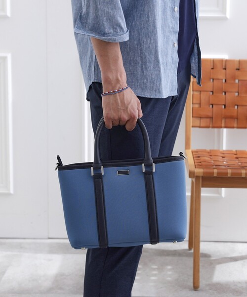 TAKEO KIKUCHI（タケオキクチ）の「スポンディッシュ ミニトート（トートバッグ・メンズ・ブラック/ブラウン系その他/ライトブルー・00）」の13枚目の写真