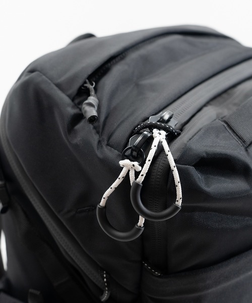 Matador（マタドール）の「Matador/マタドール GlobeRider35/グローブライダー35（バックパック/リュック・メンズ・ホワイト/ブラック・FREE）」の21枚目の写真