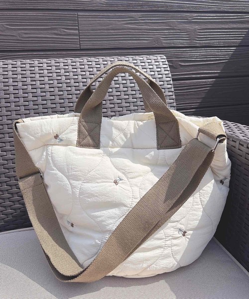 Mignonjour(ミニョンジュール)の「Mignonjour/刺繍キルティング2wayバッグ M2730(ショルダーバッグ・レディース・その他1/その他2・FREE)」の2枚目の写真