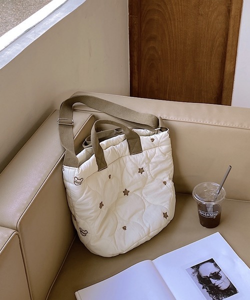 Mignonjour(ミニョンジュール)の「Mignonjour/刺繍キルティング2wayバッグ M2730(ショルダーバッグ・レディース・その他1/その他2・FREE)」の3枚目の写真