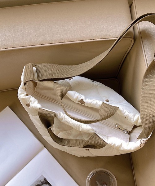 Mignonjour(ミニョンジュール)の「Mignonjour/刺繍キルティング2wayバッグ M2730(ショルダーバッグ・レディース・その他1/その他2・FREE)」の5枚目の写真