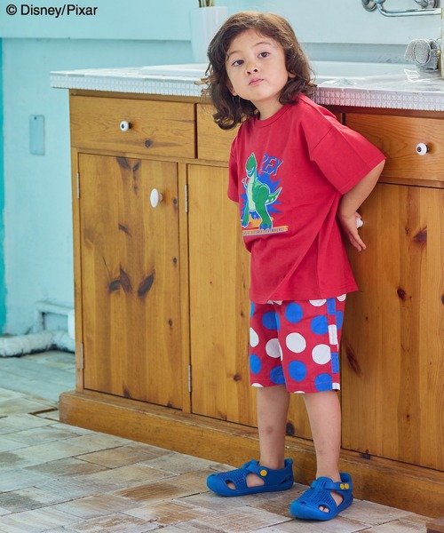 Disney（ディズニー）の「【Disney】プリントTシャツ（Tシャツ/カットソー・キッズ・ベージュ/パープル/イエロー/チャコール/レッド/グリーン/ホワイト系その他/オフホワイト/杢グレー/ブルー・80/90/95/100/110/120/130/140/150）」の18枚目の写真