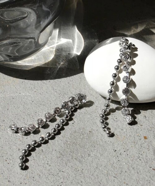 Soierie（ソワリー）の「【Soierie】Exude needle pierce