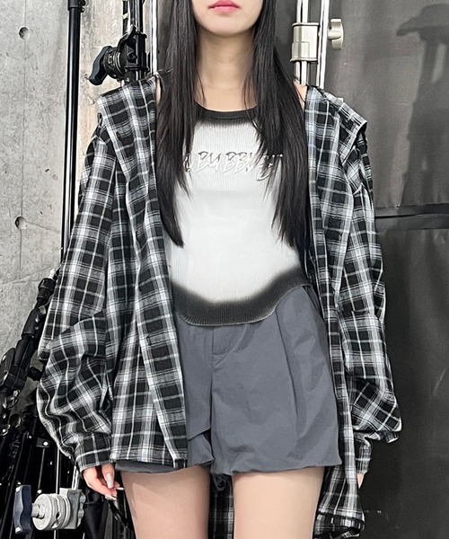 Figments(フィグメンツ)の「フーデッドオーバーチェックシャツ(シャツ/ブラウス・レディース・ブラック・FREE)」の1枚目の写真